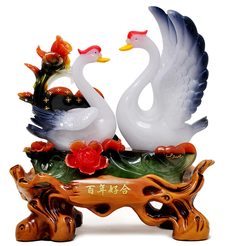 百年好合天鵝擺件 時(shí)尚與寓意兼具的結(jié)婚好禮